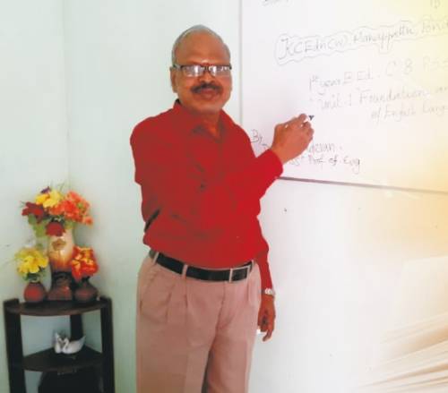 Dr. P. Mahadevan (BEST ENGLISH TRAINER)